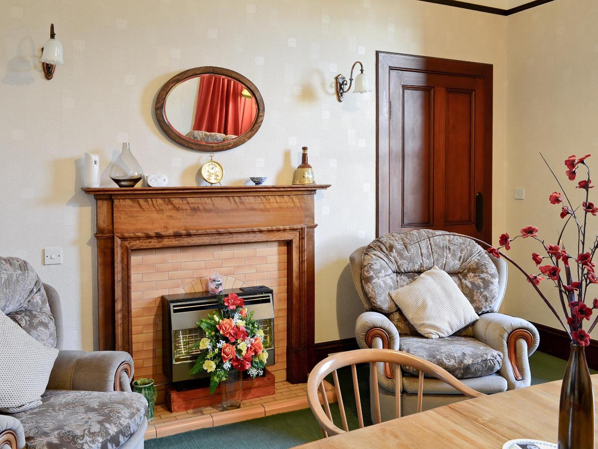Gladstone Cottage Castletown  Екстериор снимка